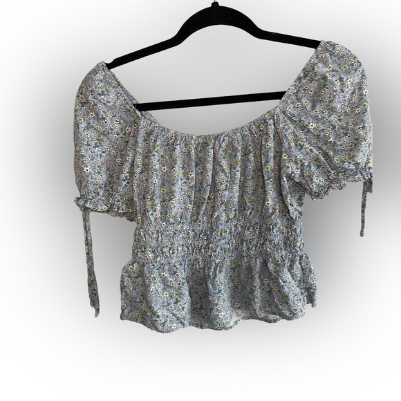 Kingston Tops - Kingston grey floral top